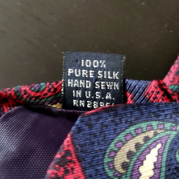 Vintage 90s Burberry Designer 100% Silk Geometric Paisley Red Blue Neck Tie - Picture 5 of 6